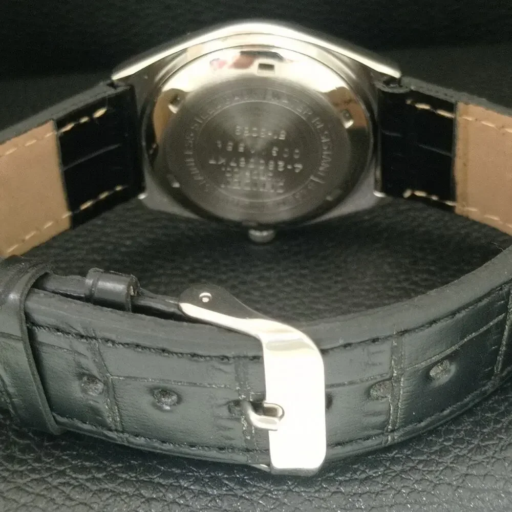 Vintage 1980 Citizen Automatic Mens Silver Watch W/daydate & Gold accents